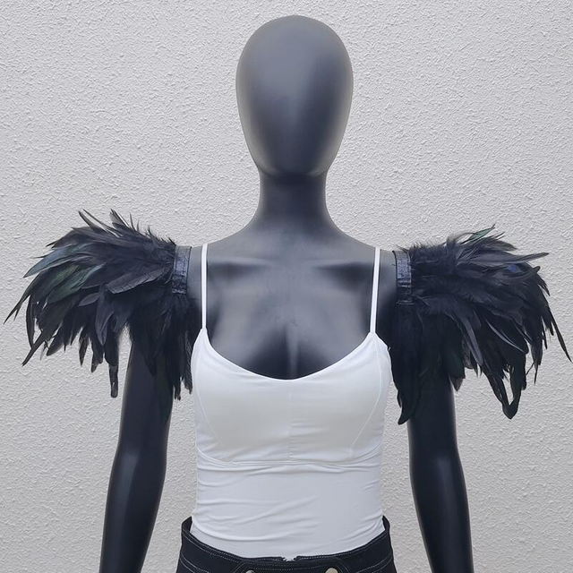 Gothic-style oversized feather shawl, performance ball epaulets, Halloween party role-playing costume accessories